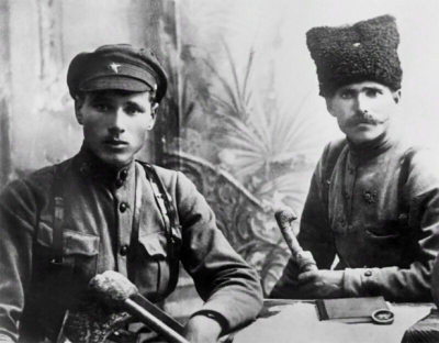 Краткая биография Василия Ивановича Чапаева: ключевые моменты и значимые факты