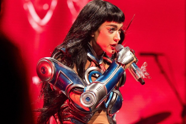 Кэти Перри намекнула на обручение с Джастином Трюдо: шокирующее признание!