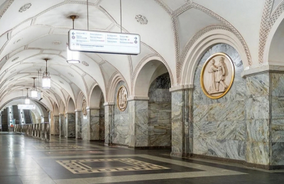 Вход воспрещён: "Парк культуры" в часы пик превратится в станцию "только выход"