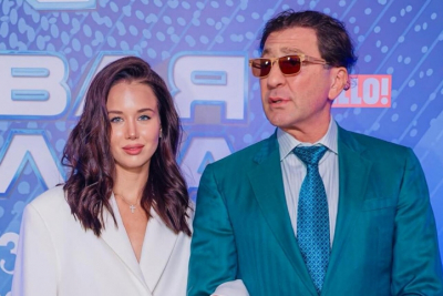 Лепс отправится в отпуск с 19-летней невестой и её мамой: "Не одобряю, но чем бы дитя ни тешилось"