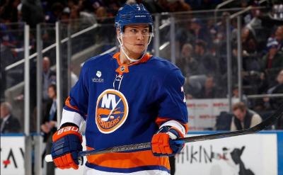 Российский нападающий оказался вовлечён в громкий обмен в НХЛ