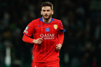 Кварацхелия &mdash; футболист мирового уровня, способный играть в любой команде и лиге, считает Сёмин