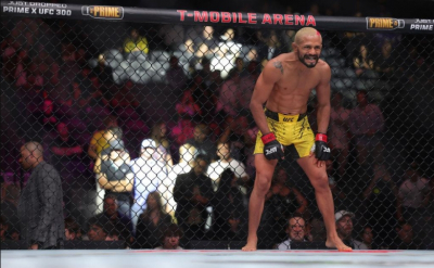 Соперник Умара Нурмагомедова не прошёл взвешивание перед турниром UFC