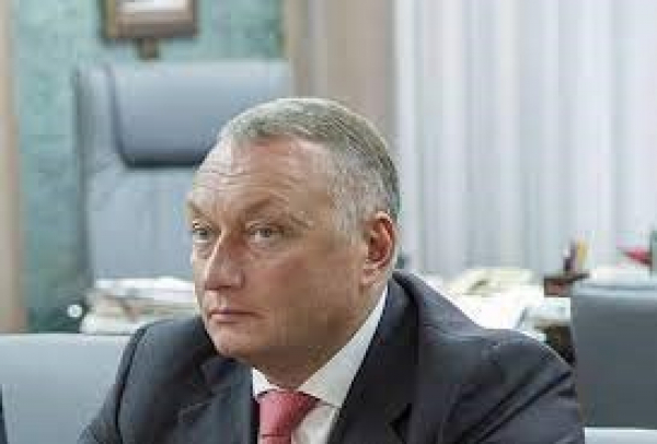 Дмитрий Савельев: от боевого офицера до экс-сенатора и мецената