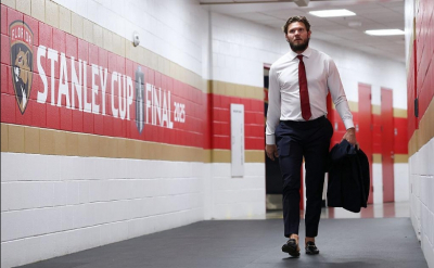 Российский чемпион НХЛ выбыл из строя на пять месяцев из-за травмы