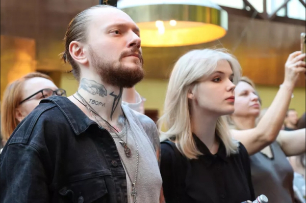 Старше почти в два раза: дочь Абдулова раскрыла тайну романа с режиссером