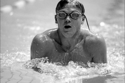 "Не удалось вытащить": легендарный российский пловец Волков скончался от рака