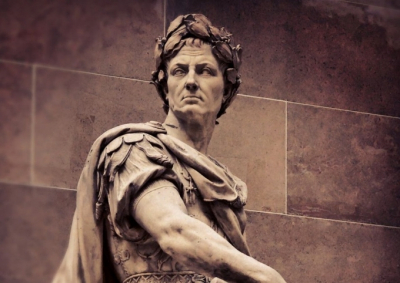 Гай Юлий Цезарь: краткая биография великого полководца и правителя